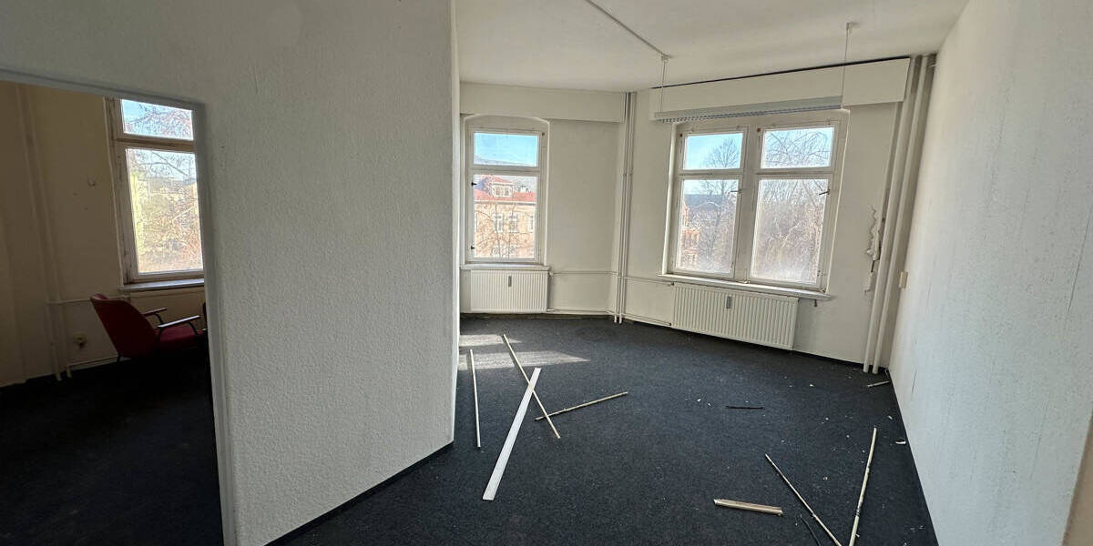 Mehrfamilienhaus, Wohnhaus Hohenstein-Ernstthal Ernstthal - 3 Zimmer, 805 m&sup2;, 155.000&euro; | Angebot:26260777