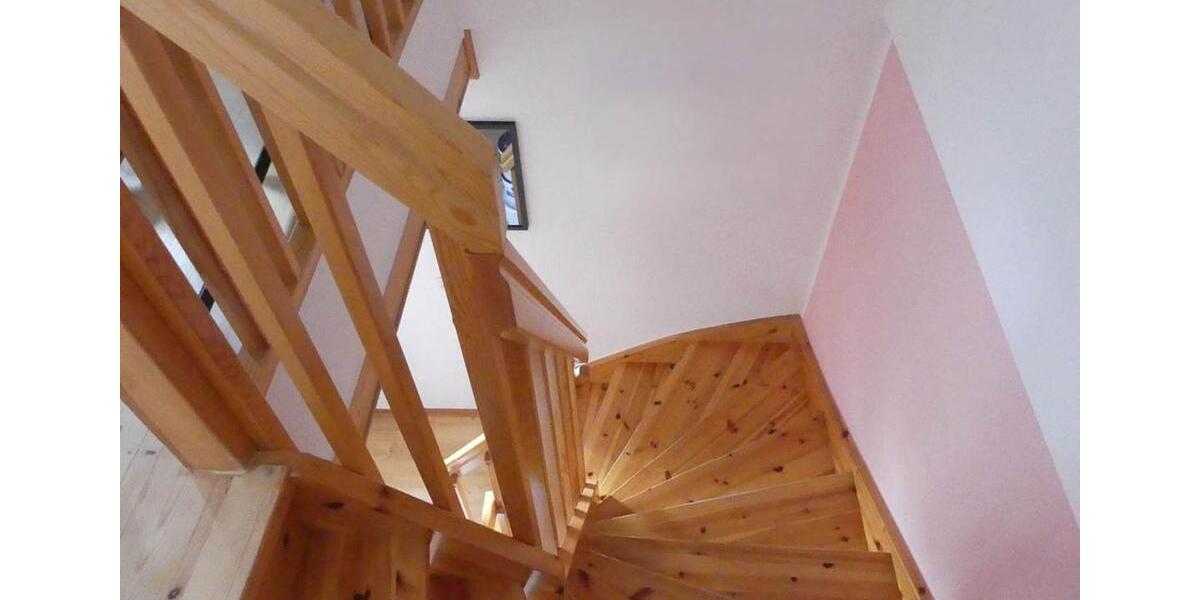 liebevoll gepflegtes kleines Reihenhaus mit historischem Charme 5 zimmer