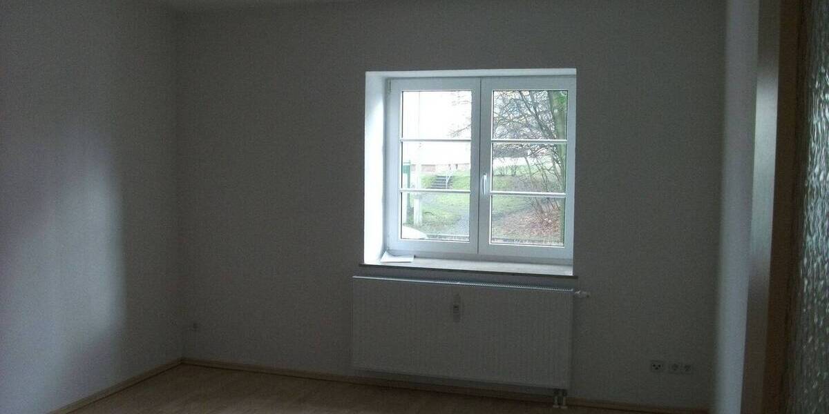 Etagenwohnung Chemnitz Lutherviertel - 2 Zimmer, 48 m&sup2;, 299&euro; | Angebot:26798829