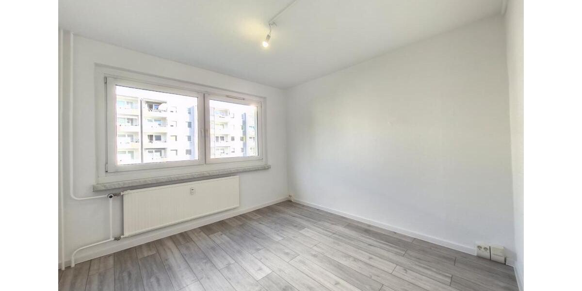 Etagenwohnung Chemnitz Markersdorf - 3 Zimmer, 56 m&sup2;, 271&euro; | Angebot:26299329