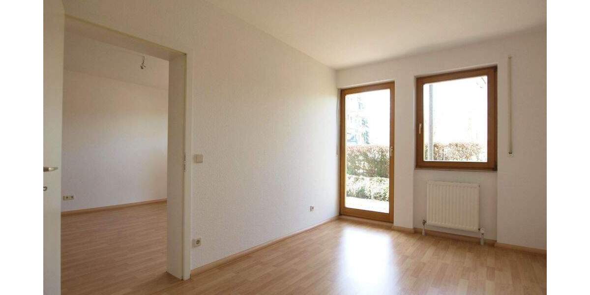 Etagenwohnung Frankenberg - 2 Zimmer, 45 m&sup2;, 64.900&euro; | Angebot:25689477
