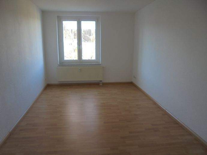 Etagenwohnung Chemnitz Ebersdorf - 2 Zimmer, 53 m&sup2;, 296&euro; | Angebot:26843672