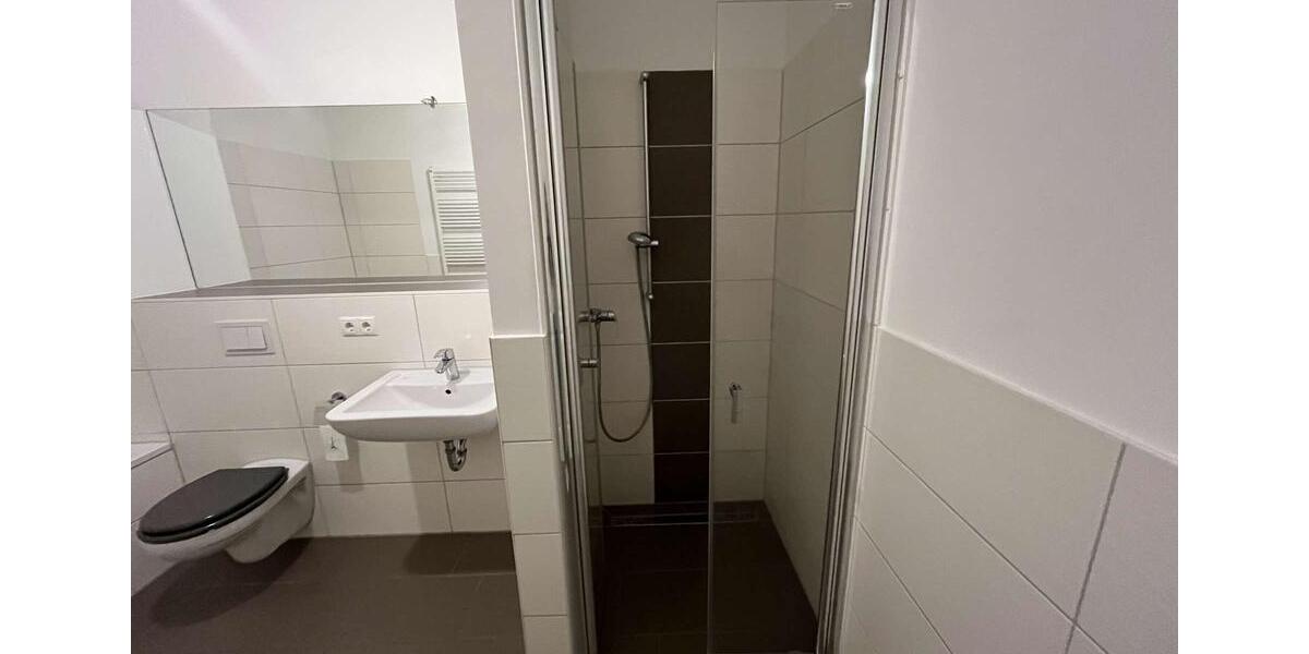 Erdgeschoßwohnung Chemnitz Kapellenberg - 3 Zimmer, 68 m&sup2;, 450&euro; | Angebot:24158580