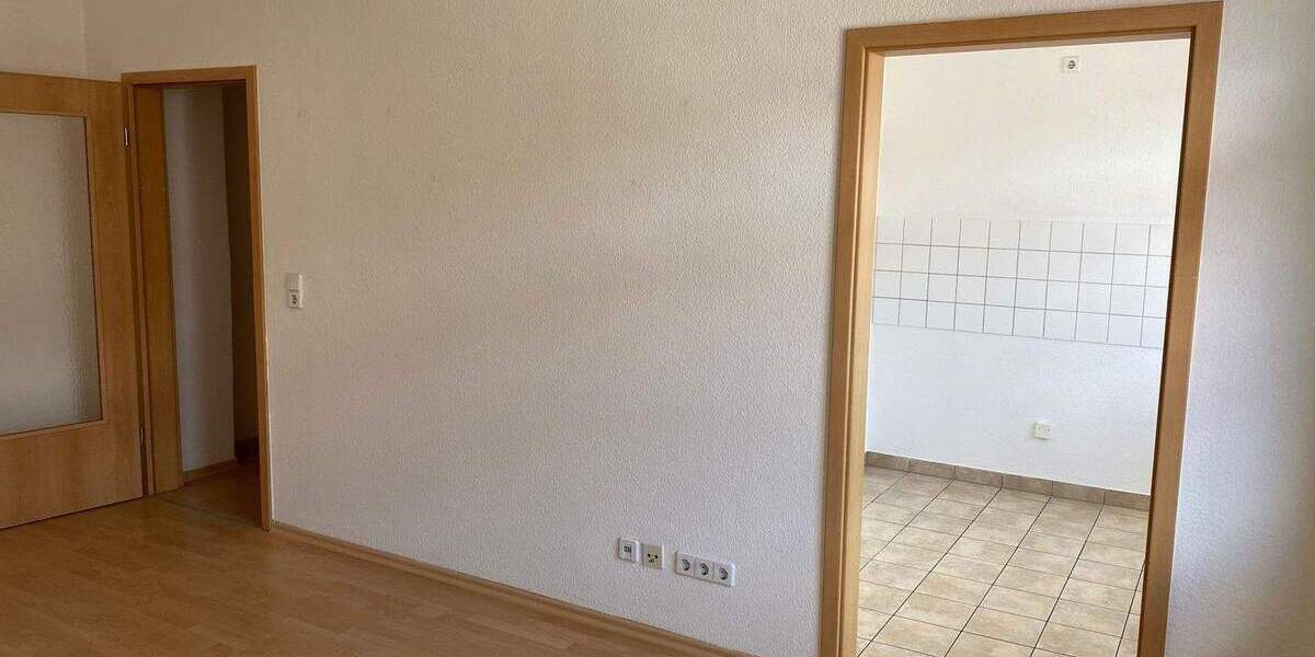 Etagenwohnung Chemnitz Ebersdorf - 2 Zimmer, 46 m&sup2;, 230&euro; | Angebot:25696311