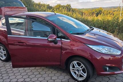 Ford Fiesta 13.000 km 8.300 &euro; Gersdorf 09355