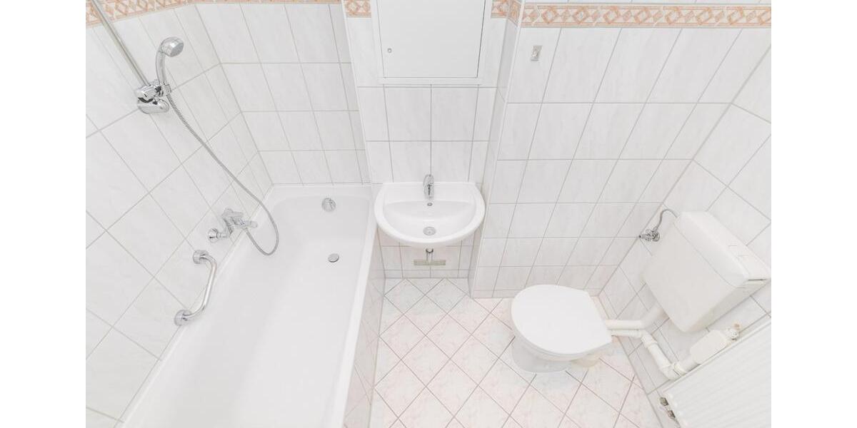 Etagenwohnung Chemnitz Adelsberg - 2 Zimmer, 46 m&sup2;, 231&euro; | Angebot:26277905