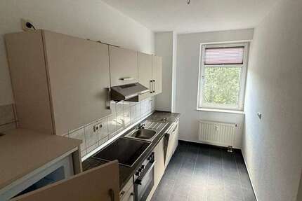 Wohnung Chemnitz Ebersdorf - 2 Zimmer, 63 m&sup2;, 265&euro; | Angebot:27334504