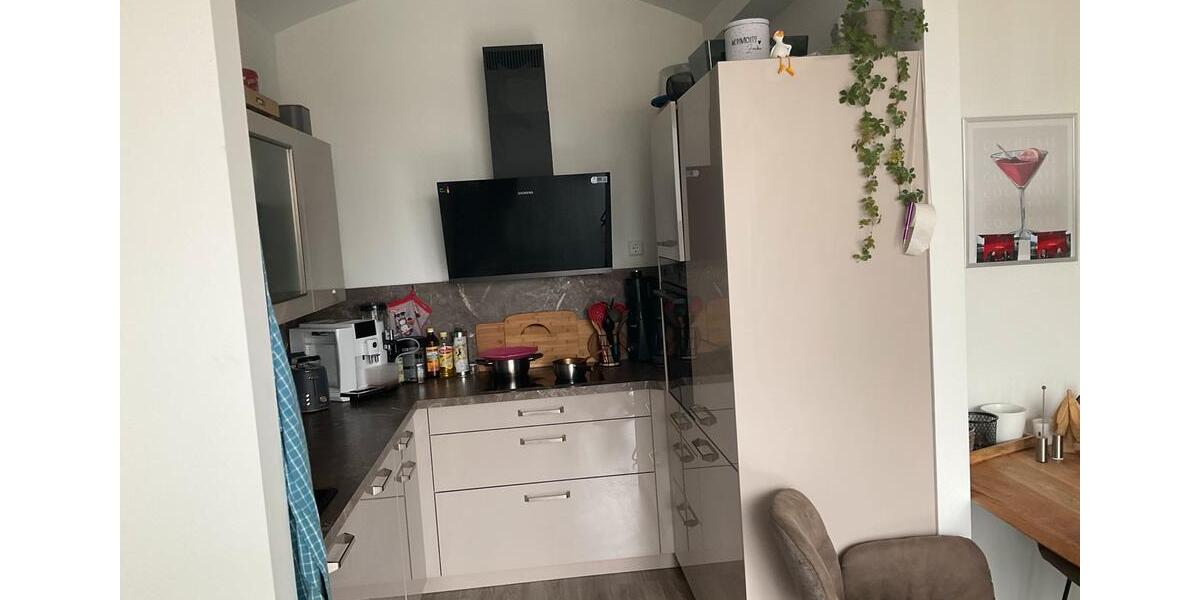 Etagenwohnung Chemnitz Kapellenberg - 3 Zimmer, 83 m&sup2;, 830&euro; | Angebot:26297242