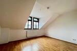 Dachgeschoßwohnung Chemnitz Altendorf - 2 Zimmer, 50 m&sup2;, 270&euro; | Angebot:23568394