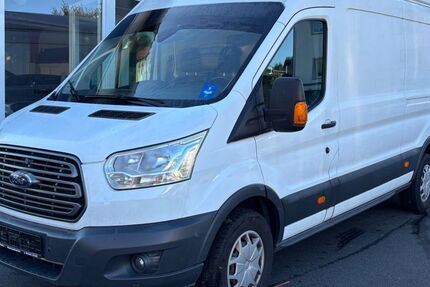 Ford Transit 293.592 km 18.990 € Geithain 04643