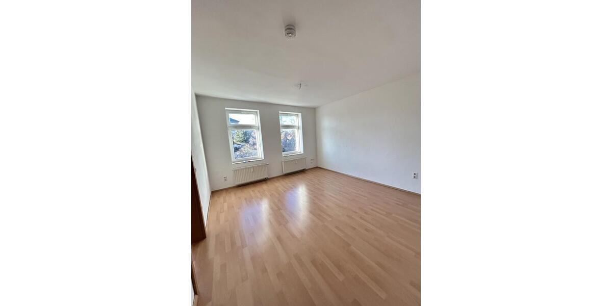 3,5-Raum Wohnung im 2. OG - günstig gelegen! Garten! AB 01.02.2026 4 zimmer