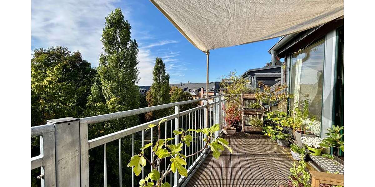 Wohnung zum Kaufen in Chemnitz 105.000 € 73.43 m² 3 zimmer