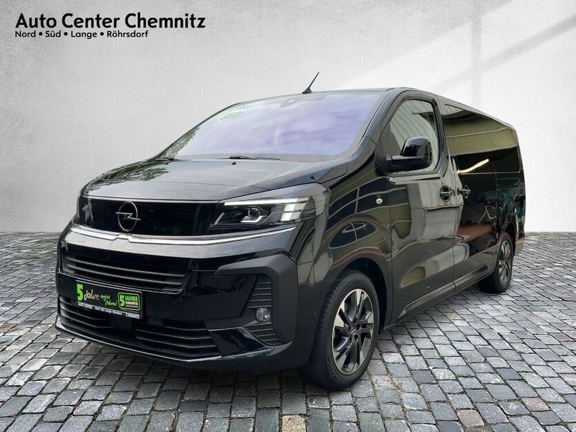 Zafira Life