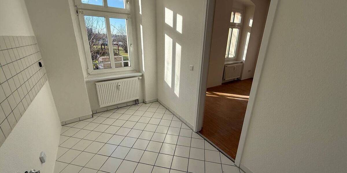 Zimmer Chemnitz Sonnenberg - 3 Zimmer, 70 m&sup2;, 350&euro; | Angebot:26243666