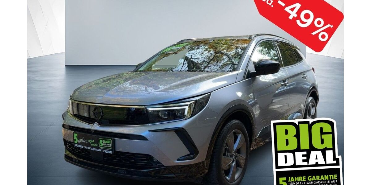 Opel Grandland (X) 33.102 km 25.412 € Chemnitz 09113