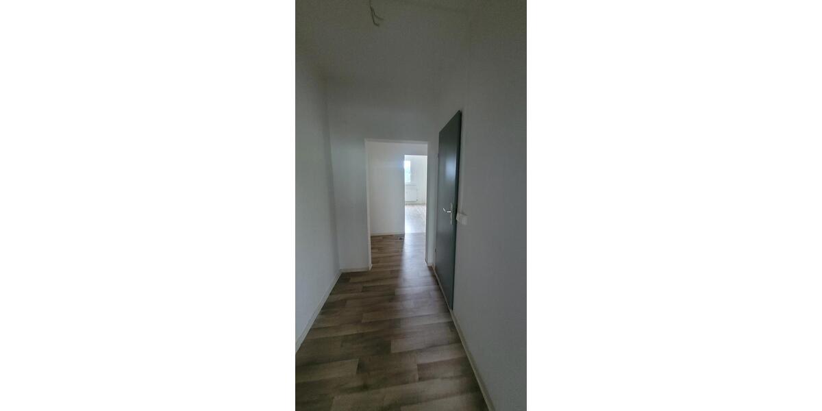 Etagenwohnung Marienberg - 3 Zimmer, 69 m&sup2;, 366&euro; | Angebot:26232042