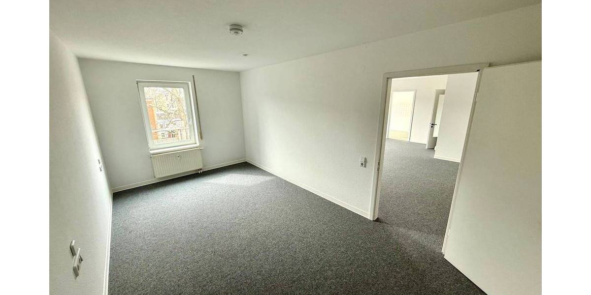 Etagenwohnung Chemnitz Gablenz - 2 Zimmer, 70 m&sup2;, 532&euro; | Angebot:26308324