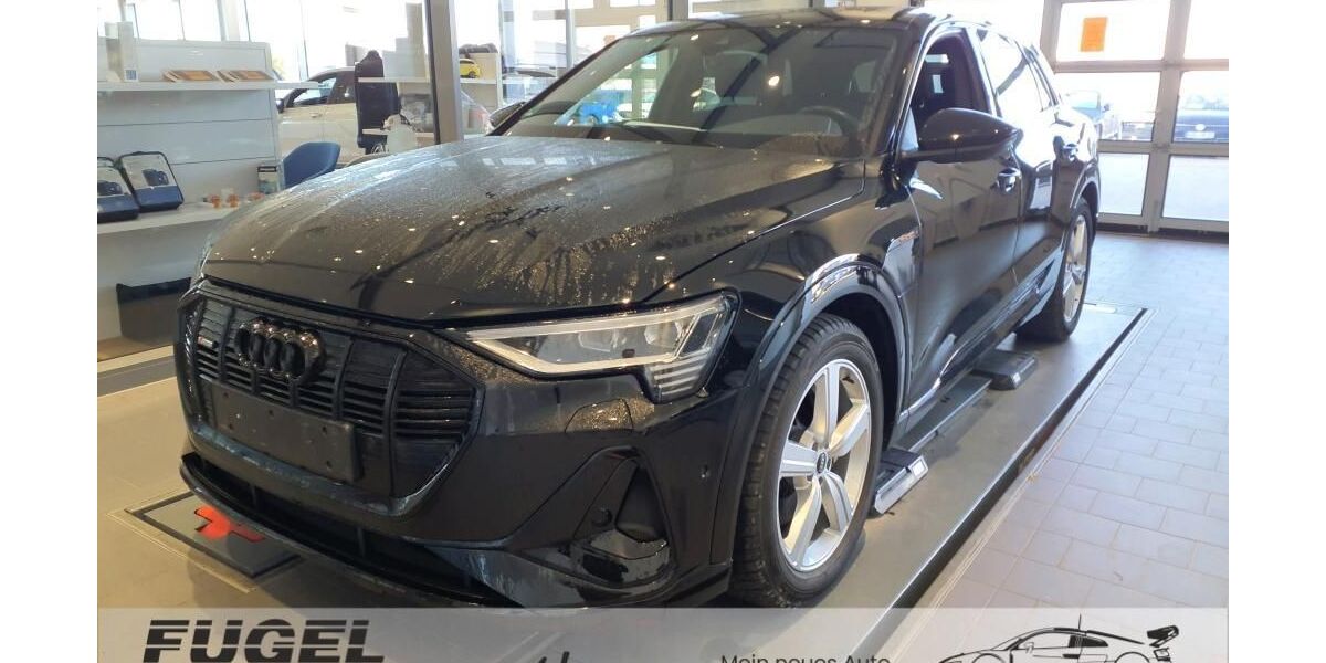 Audi e-tron 46.712 km 36.999 &euro; Chemnitz 09125