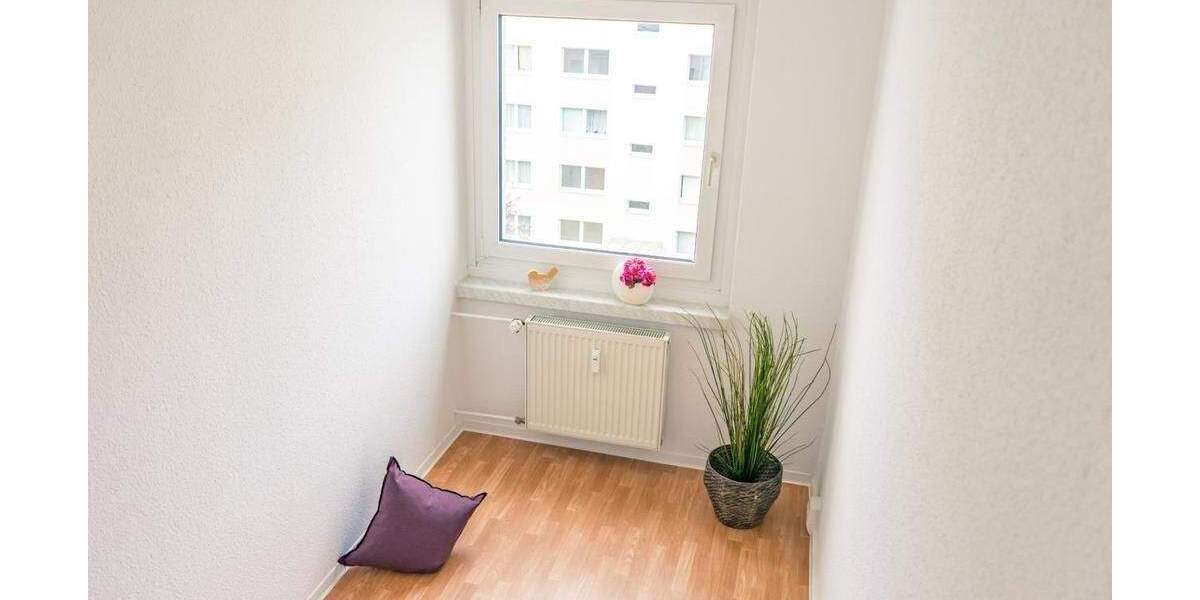 Etagenwohnung Chemnitz Kappel - 3 Zimmer, 56 m&sup2;, 319&euro; | Angebot:25703016