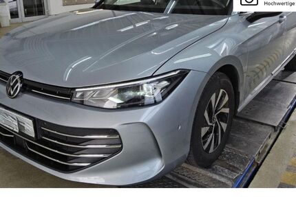 VW Passat Variant 17.717 km 37.950 € Chemnitz 09113