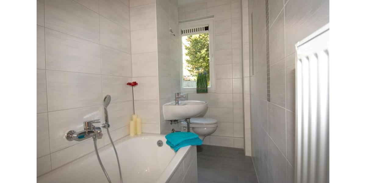 Etagenwohnung Hohenstein-Ernstthal Ernstthal - 1 Zimmer, 33 m&sup2;, 215&euro; | Angebot:26367402