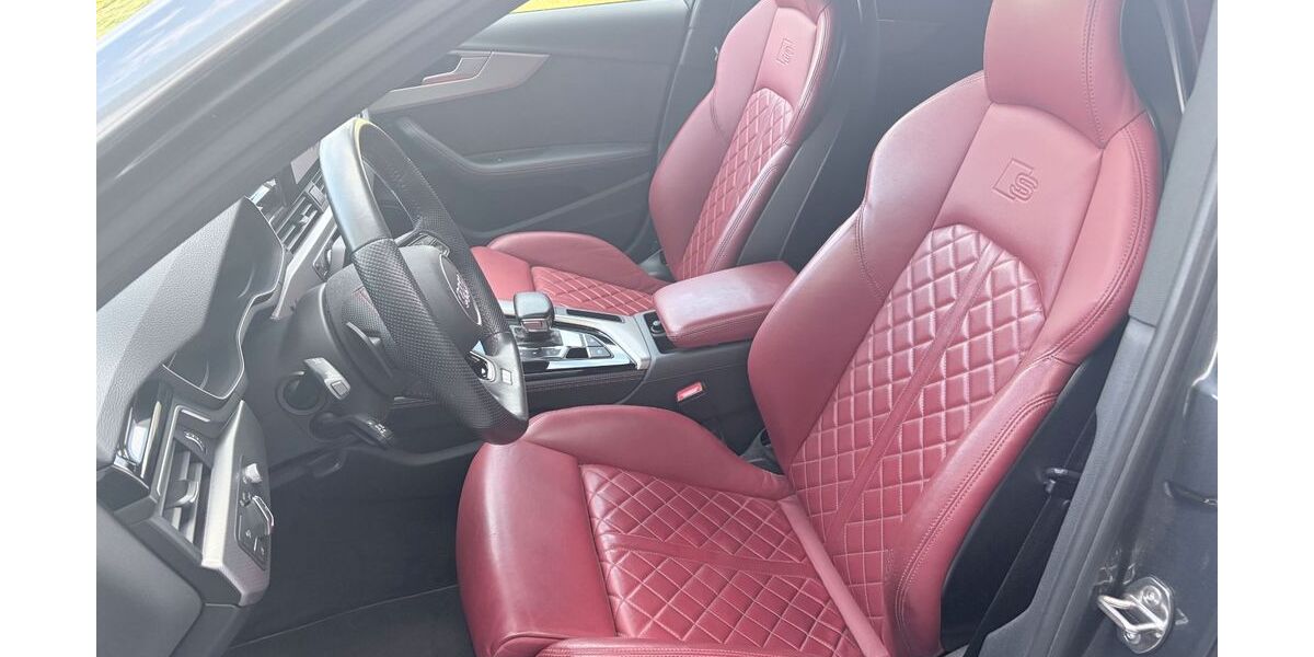 Audi A4 166.000 km 22.400 &euro; Stollberg 09366
