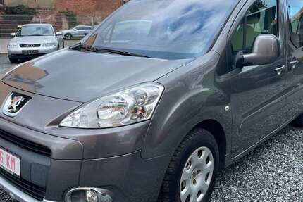 Peugeot Partner 48.000 km 5.300 &euro; Chemnitz 09114