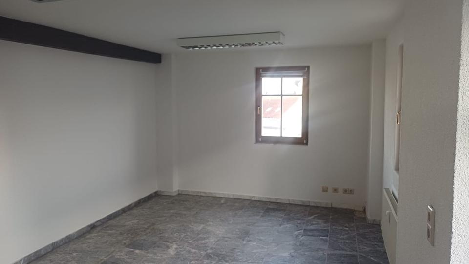 Monteurswohnung, ganzes Haus 12 zimmer