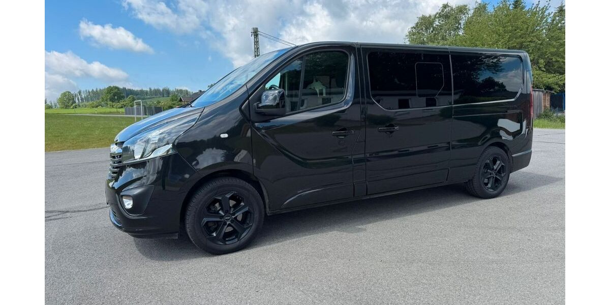 Opel Vivaro 126.000 km 25.000 &euro; Oederan 09569