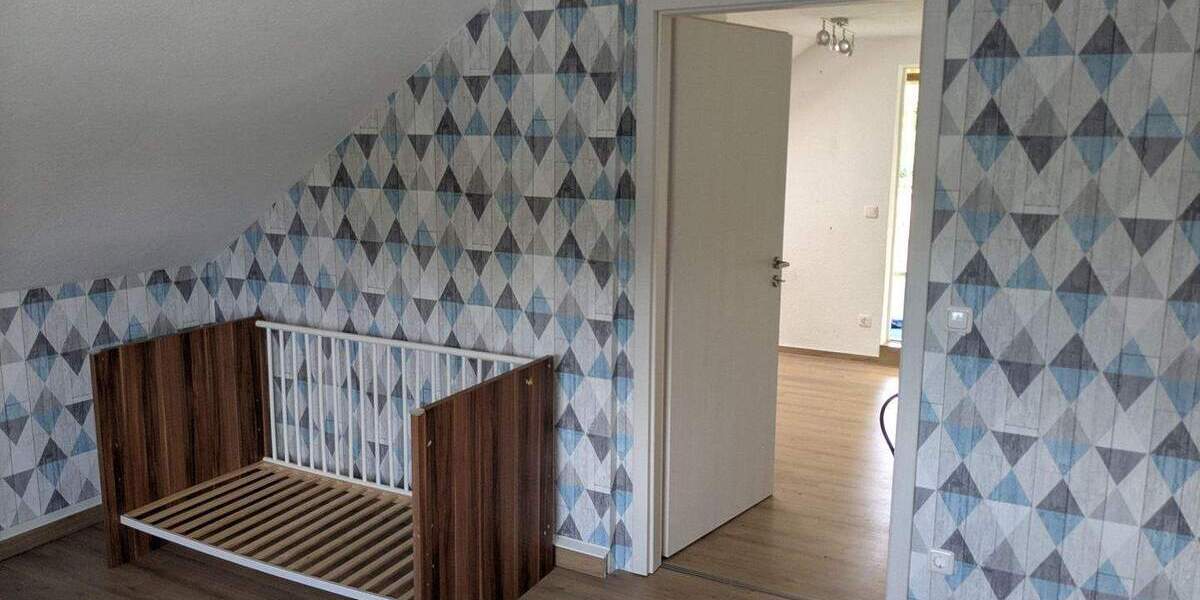 Doppelhaushälfte Oederan - 3 Zimmer, 85 m&sup2;, 142.000&euro; | Angebot:25690432