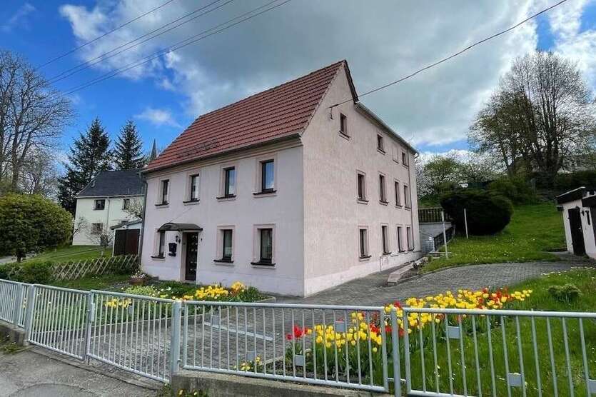 Haus zum Kaufen in Burgstädt 158.000 € 100 m²