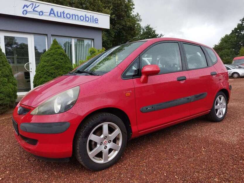 Honda Jazz 109.000 km 900 € Neukirchen 09221