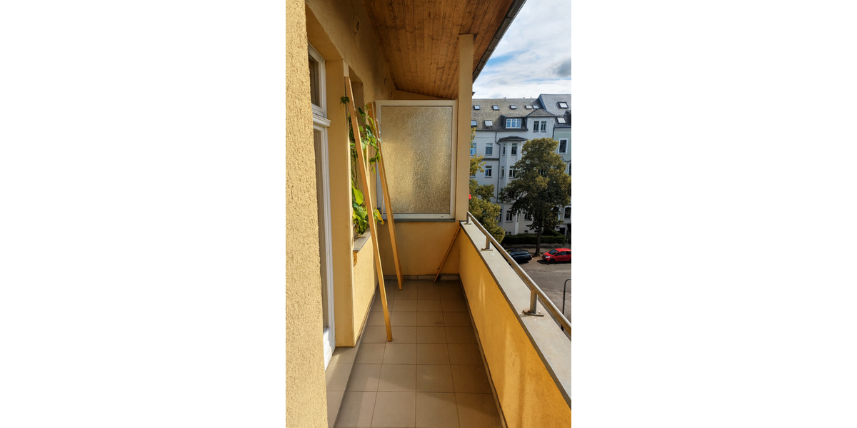 *** Stabiles Investment in Chemnitz - gepflegte Eigentumswohnung mit sechs Zimmern *** 6 zimmer