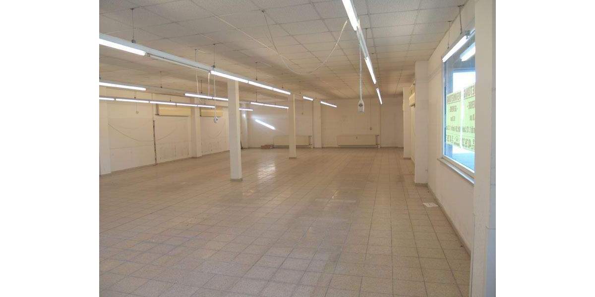 Gewerbeobjekt Limbach-Oberfrohna Kändler - 2 Zimmer, 197 m&sup2;, 690&euro; | Angebot:24529941