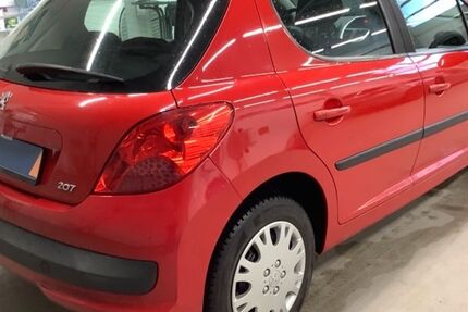 Peugeot 207 99.820 km 3.985 € Chemnitz OT Wittgensdorf 09228