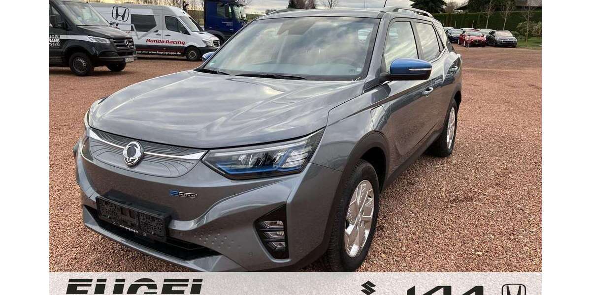 SsangYong Korando 11.950 km 17.499 &euro; Mittelbach 09224