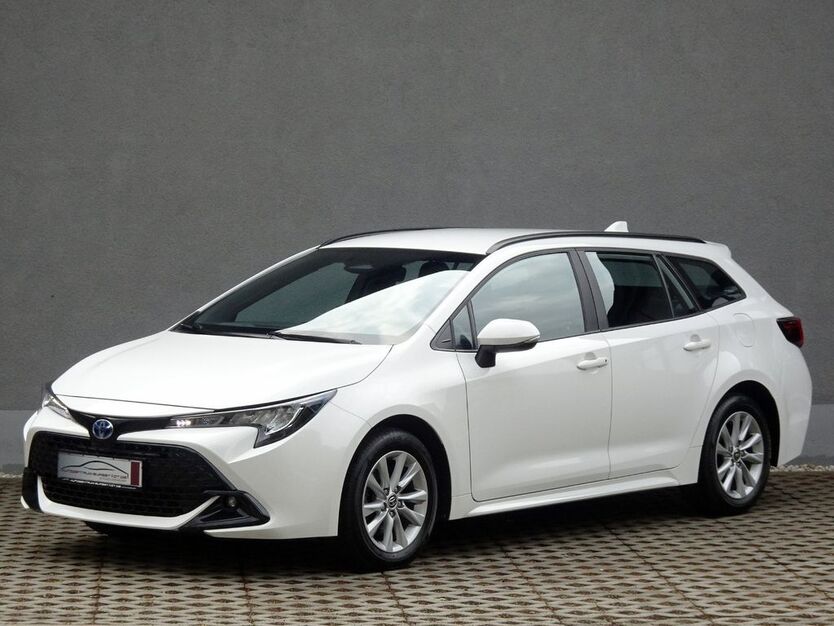 Toyota Corolla 28.523 km 25.980 € Burgstädt 09217