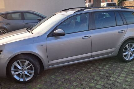 Skoda Octavia 97.000 km 12.950 € Glauchau 08371