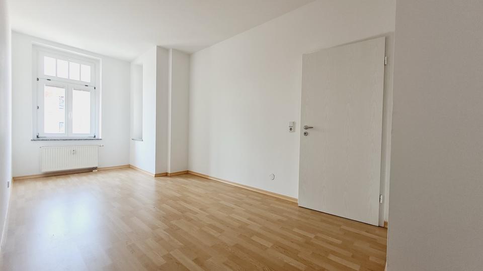 Etagenwohnung Chemnitz Kapellenberg - 2 Zimmer, 55 m&sup2;, 70.000&euro; | Angebot:16410025