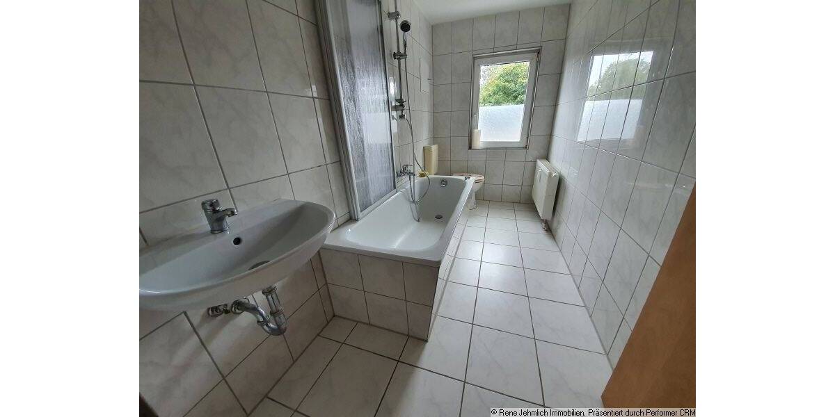 Solides Mehrfamilienhaus mit gepflegter Substanz und stabiler Vermietbarkeit in ruhiger Lage 1 zimmer