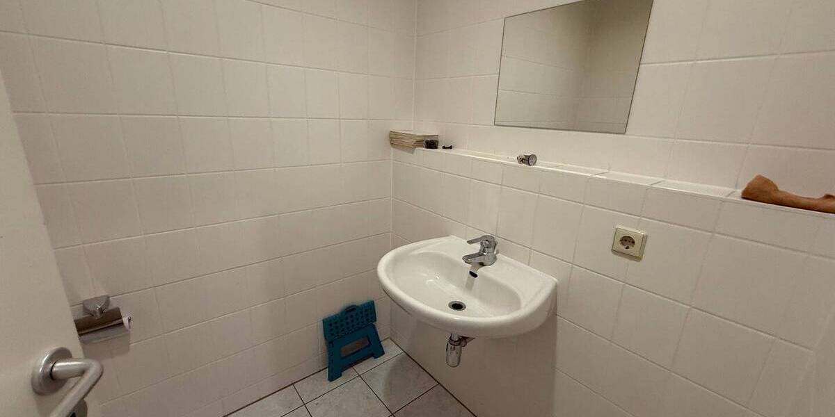 Gewerbeobjekt Chemnitz Zentrum - 1 Zimmer, 32 m&sup2;, 350&euro; | Angebot:25731860