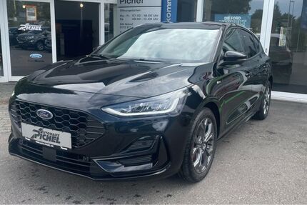 Ford Focus 21.350 km 22.490 &euro; Hartmannsdorf 09232