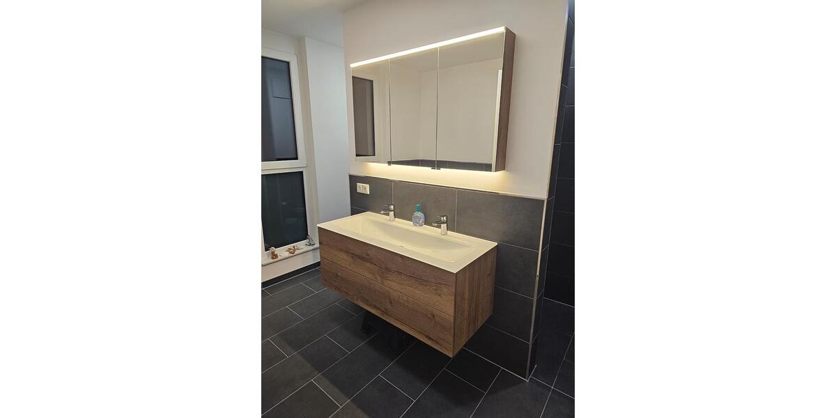 Doppelhaushälfte Mülsen - 4 Zimmer, 124 m&sup2;, 1.350&euro; | Angebot:22307475