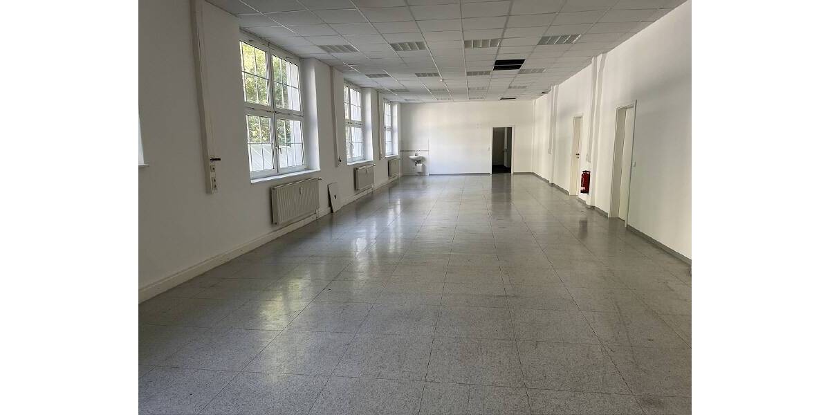 Gewerbeobjekt Chemnitz Einsiedel - 5 Zimmer, 320 m&sup2;, 1.600&euro; | Angebot:25682365