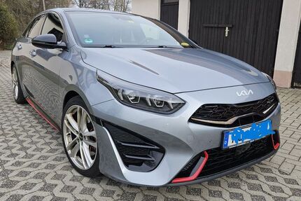 Kia pro ceed / ProCeed 85.000 km 22.000 &euro; Hainichen 09661