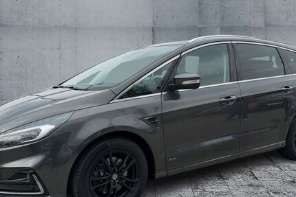 Ford S-Max 135.605 km 18.200 &euro; Chemnitz 09119