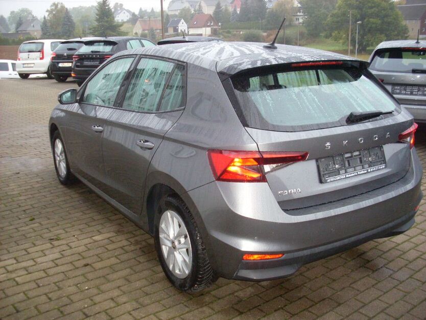 Skoda Fabia 40.450 km 13.400 € Waldheim 04736