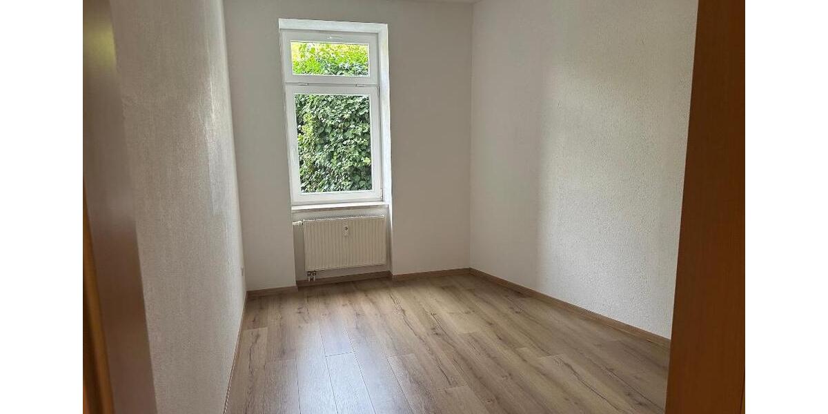 Erdgeschoßwohnung Chemnitz Hilbersdorf - 3 Zimmer, 78 m&sup2;, 390&euro; | Angebot:26063214