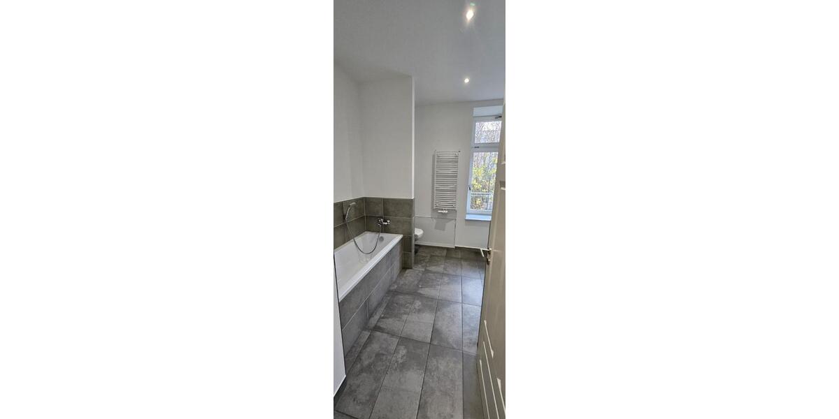 Etagenwohnung Chemnitz Hilbersdorf - 4 Zimmer, 100 m&sup2;, 650&euro; | Angebot:23557051