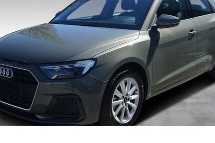 Audi A1 1.999 km 24.950 &euro; Chemnitz 09113